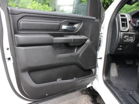 New 2026 RAM 1500 Express AWD/4WD image 13