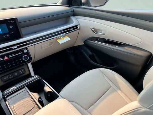 New 2026 Hyundai Tucson Limited AWD/4WD image 19