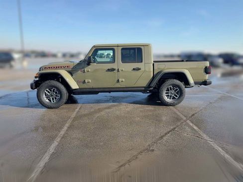 New 2026 Jeep Gladiator Mojave image 6
