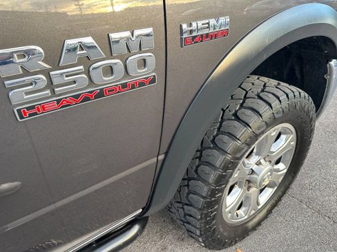 Used 2018 RAM 2500 Tradesman w/ Chrome Appearance Group image 15