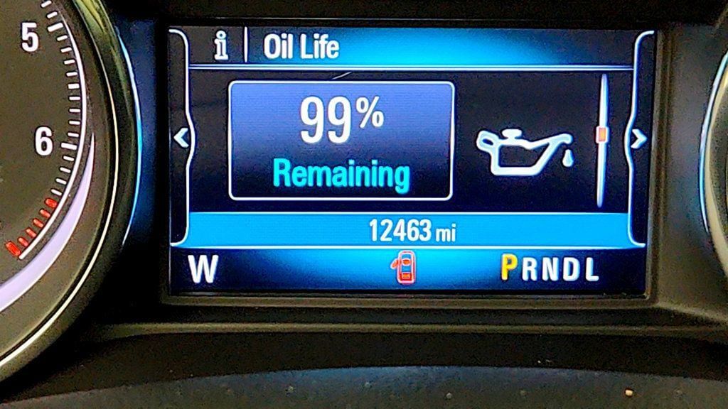 Used 2020 Buick Envision Essence w/ Experience Buick Package FWD image 16