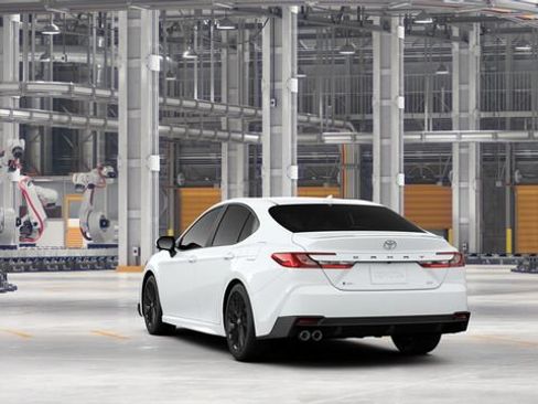 New 2026 Toyota Camry SE FWD image 9