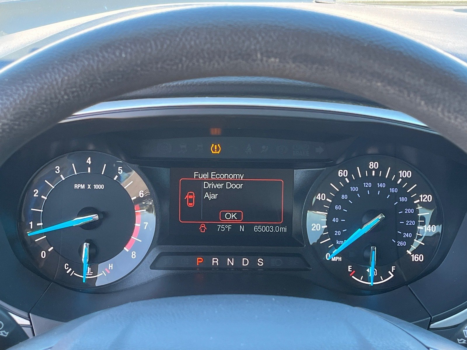 Used 2016 Ford Fusion SE FWD image 21