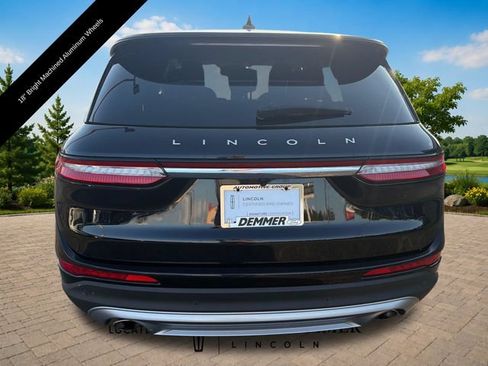 Used 2024 Lincoln Corsair AWD image 5