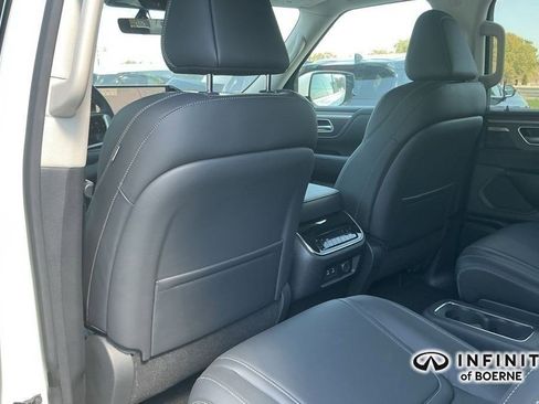 New 2026 INFINITI QX80 Pure w/ Cargo Package image 23