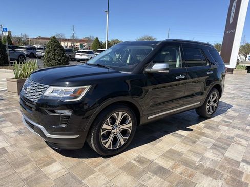 Used 2018 Ford Explorer Platinum image 6