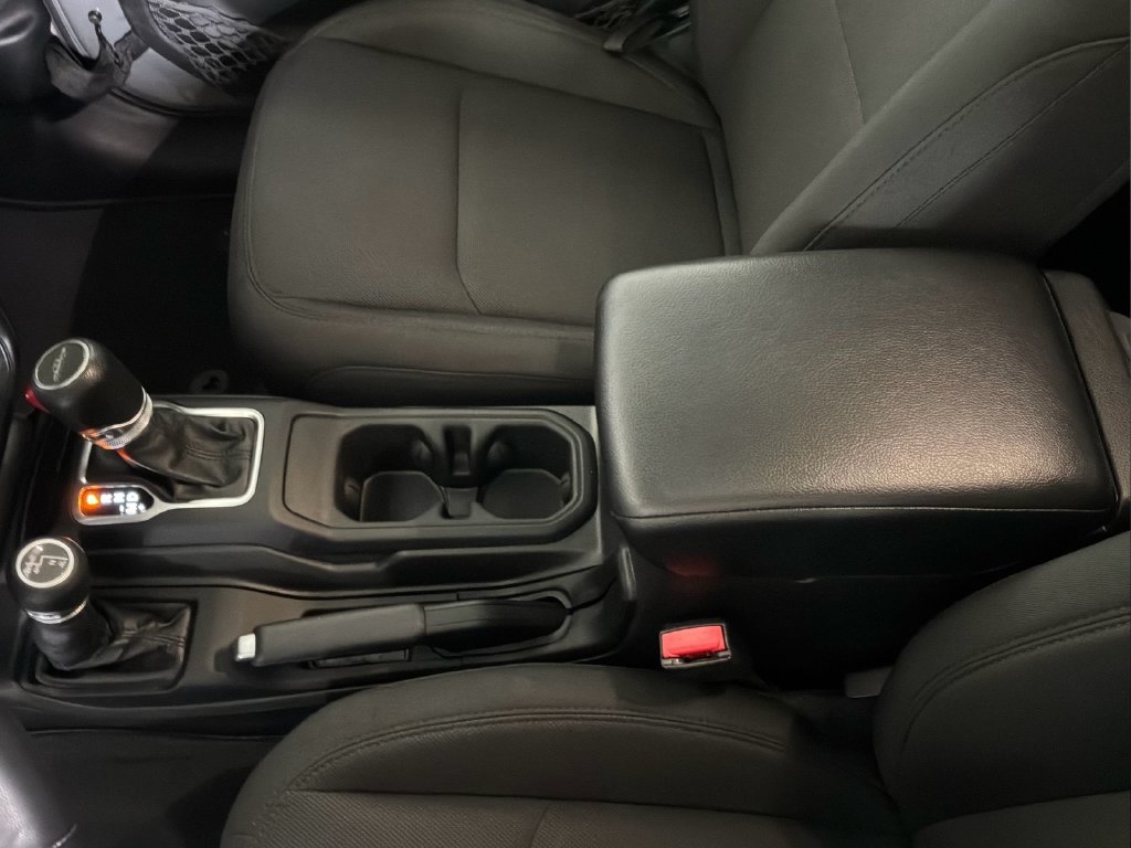 Certified 2023 Jeep Gladiator Sport AWD/4WD image 30