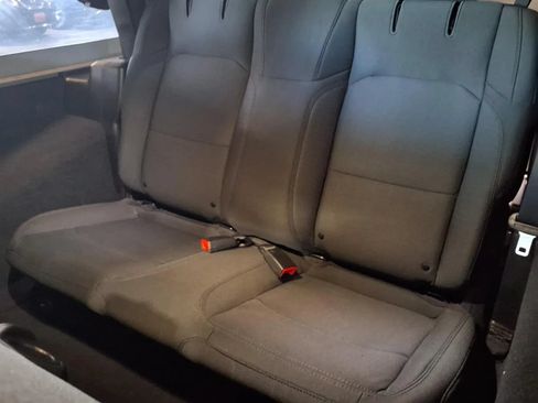 Used 2021 Jeep Wrangler Sport AWD/4WD image 15