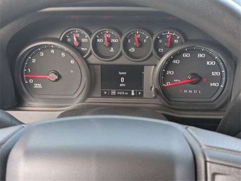 Used 2023 Chevrolet Silverado 2500 Custom w/ Custom Value Package image 26