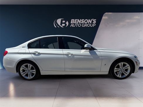 Used 2018 BMW 330e image 6