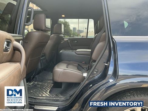 Used 2023 Nissan Armada Platinum w/ Captain's Chairs Package RWD image 9