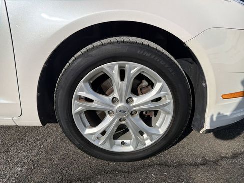 Used 2010 Ford Fusion SE image 31