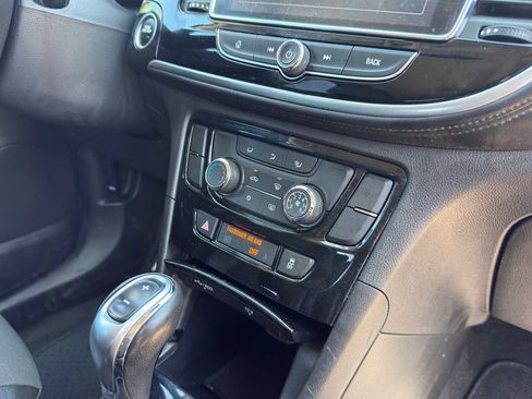 Used 2019 Buick Encore Preferred FWD image 29