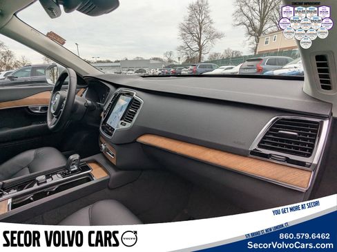 Certified 2024 Volvo XC90 B5 Plus w/ Protection Package Premier image 27
