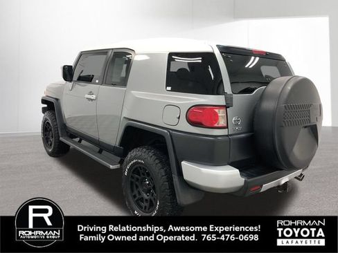 Used 2010 Toyota FJ Cruiser 4WD image 4