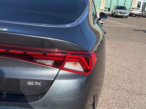 Used 2021 Kia K5 EX w/ EX Premium Package image 6