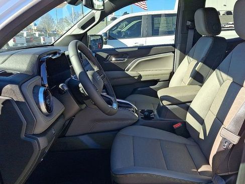 New 2026 Chevrolet Colorado ZR2 image 8