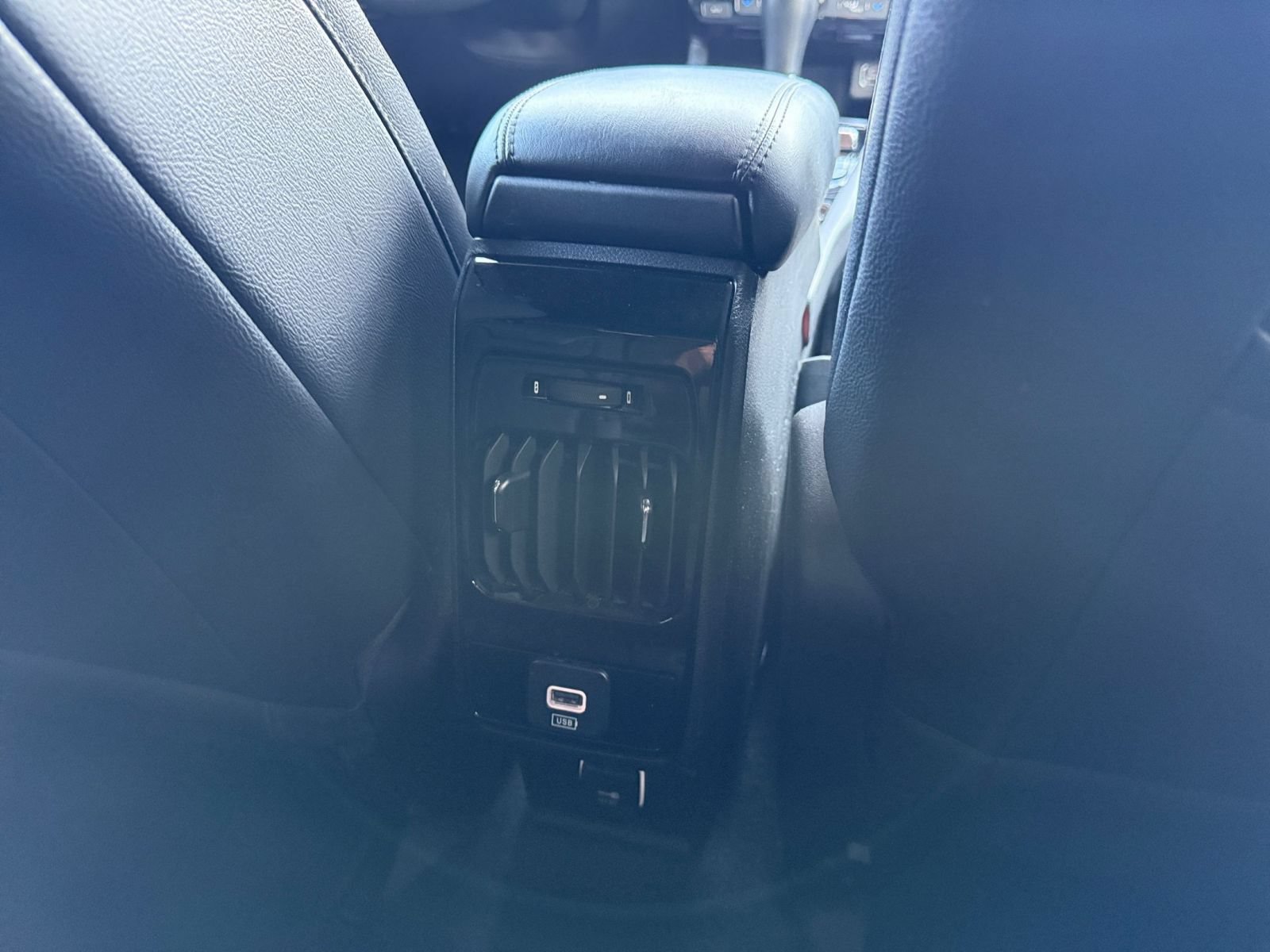 Used 2025 Jeep Compass Limited AWD/4WD image 22