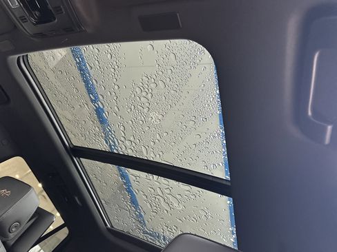 New 2026 Chevrolet Tahoe High Country image 33