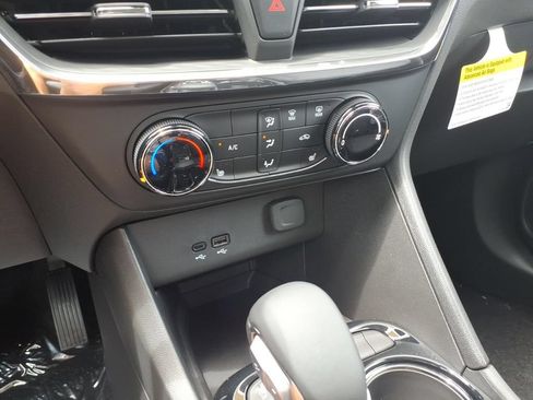 New 2026 Buick Encore GX Preferred w/ Comfort Package FWD image 19