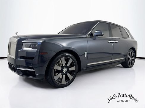 Used 2019 Rolls-Royce Cullinan AWD/4WD image 3