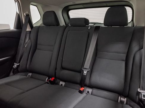 Used 2024 Nissan Rogue S FWD image 24
