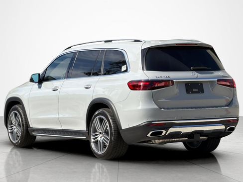 New 2026 Mercedes-Benz GLS 450 4MATIC image 3