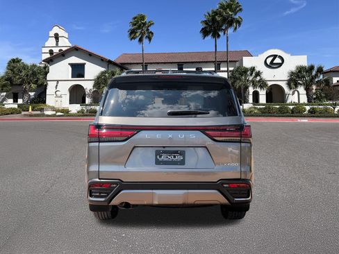 Used 2023 Lexus LX 600 4WD w/ Accessory Package (A2) image 3