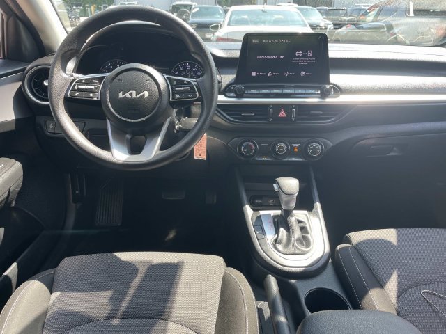 Used 2024 Kia Forte LXS FWD image 15