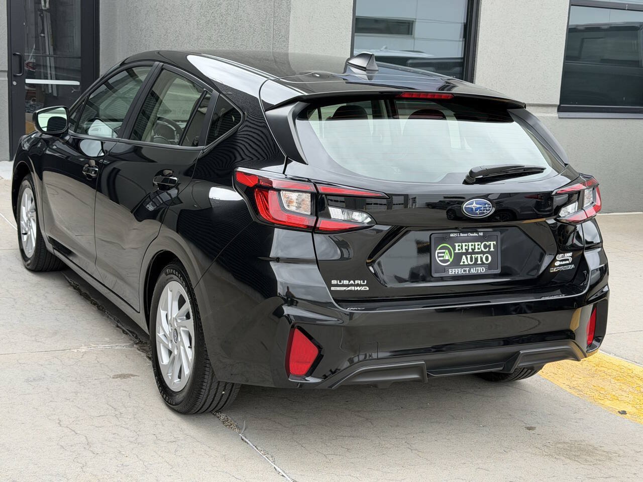 Used 2025 Subaru Impreza 2.0i AWD/4WD image 8