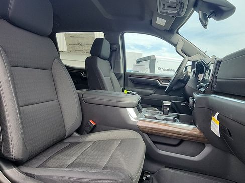 New 2026 Chevrolet Silverado 1500 LT Trail Boss w/ Convenience Package II AWD/4WD image 23