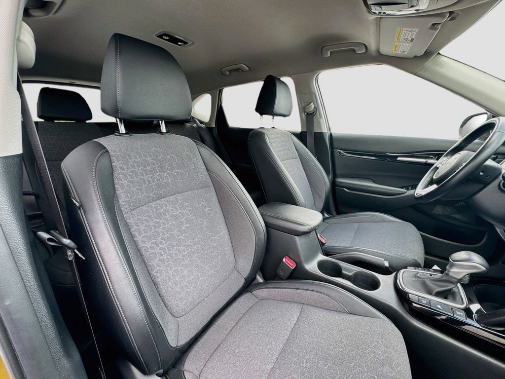 Certified 2024 Kia Seltos S AWD/4WD image 31