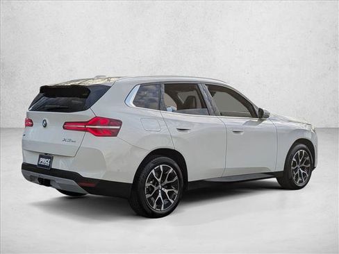 Certified 2025 BMW X3 xDrive30i w/ Convenience Package image 4