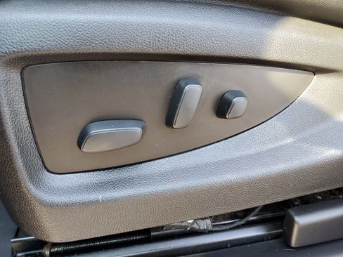 Used 2019 Chevrolet Tahoe LT AWD/4WD image 20