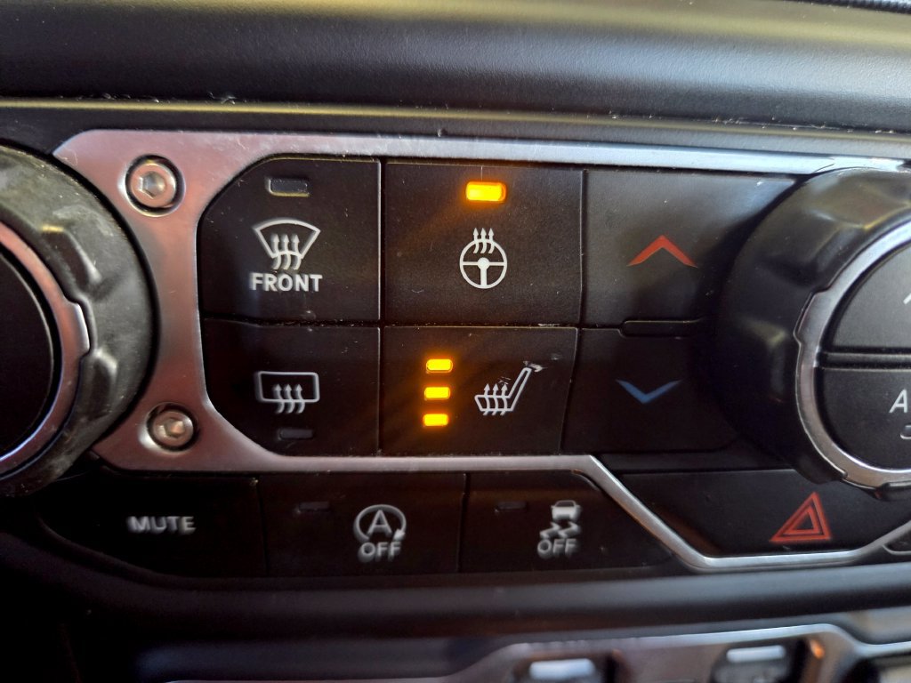Used 2020 Jeep Gladiator Rubicon AWD/4WD image 45