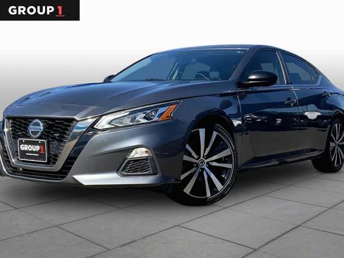 Used 2020 Nissan Altima 2.5 SR FWD image 1