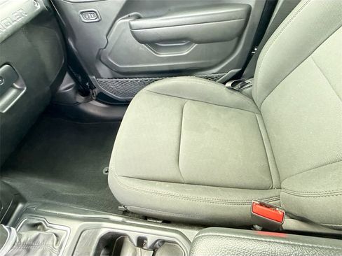 Used 2021 Jeep Wrangler Unlimited Willys image 27