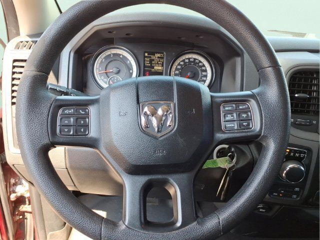 Used 2017 RAM 1500 Express w/ Express Value Package AWD/4WD image 18
