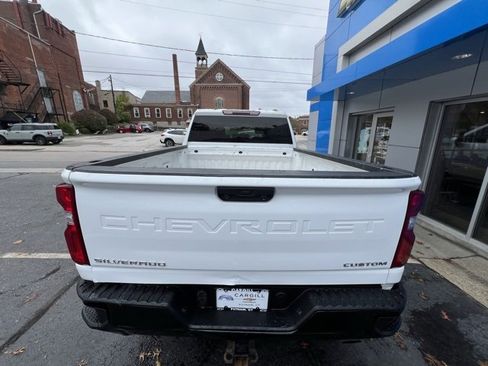 Used 2020 Chevrolet Silverado 2500 Custom w/ Custom Convenience Package image 27