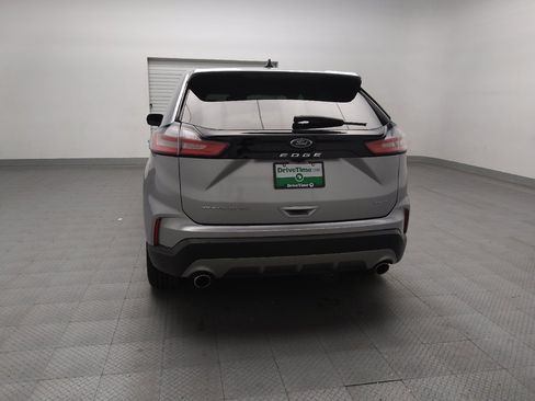 Used 2024 Ford Edge Titanium AWD/4WD image 6