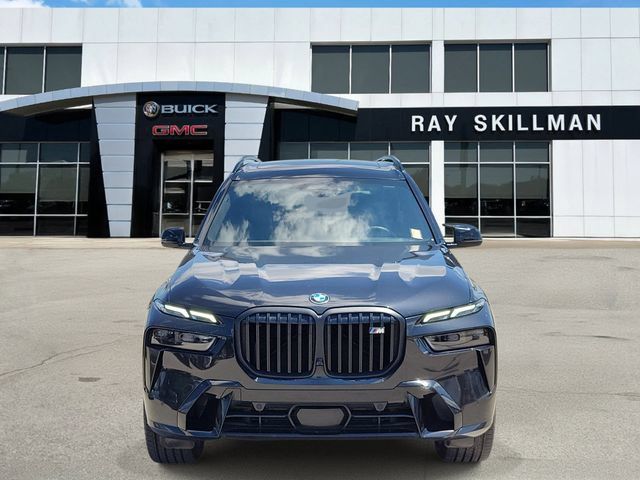Used 2025 BMW X7 M60i AWD/4WD image 2