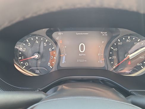 Used 2023 Jeep Compass Latitude AWD/4WD image 19