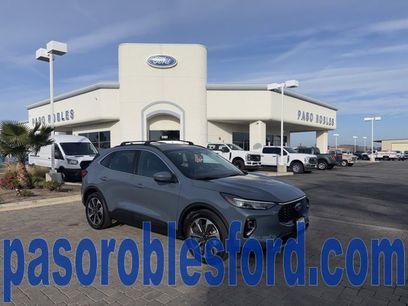 Used 2023 Ford Escape Platinum w/ Premium Technology Package