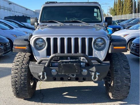 Used 2019 Jeep Wrangler Unlimited Sport S image 2