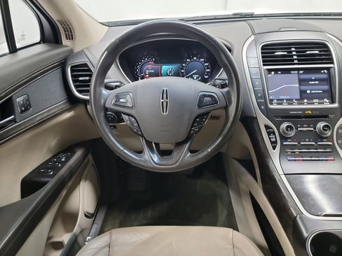 Used 2017 Lincoln MKX Reserve image 16