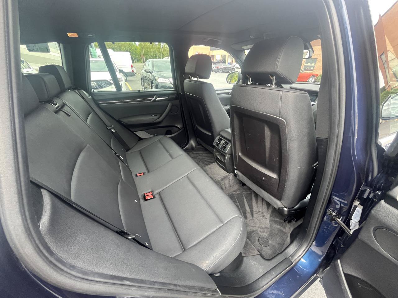 Used 2017 BMW X3 xDrive28i AWD/4WD image 18