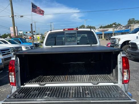 Used 2019 Nissan Frontier SV RWD image 17