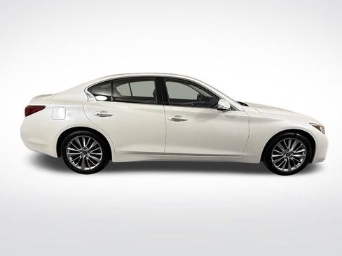 Used 2022 INFINITI Q50 Luxe AWD/4WD image 2
