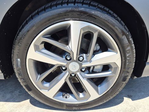 Used 2021 Hyundai Kona Ultimate AWD/4WD image 12