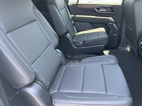 New 2026 GMC Yukon XL Denali AWD/4WD image 26